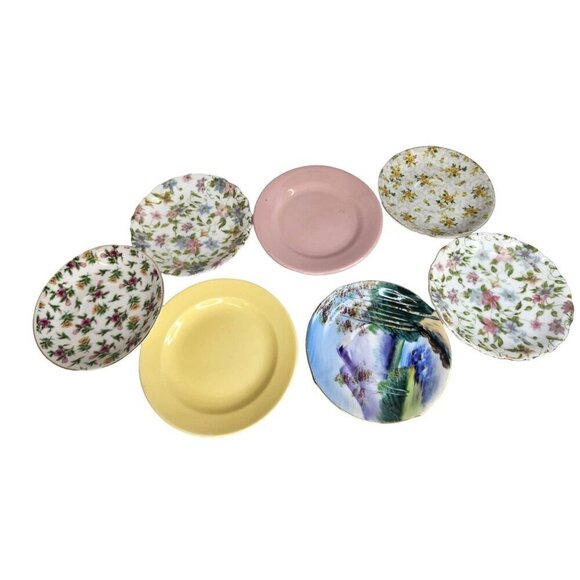 Vintage Floral & Solid Porcelain Saucer Plate Lot of 5 Tea Cup Saucers and 2 Des - Picture 1 of 12